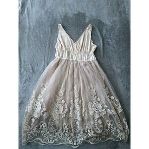 Pinky Womens Dress L Blush Pink Lace Tulle Sleeveless‎ V Neck Fit Flare